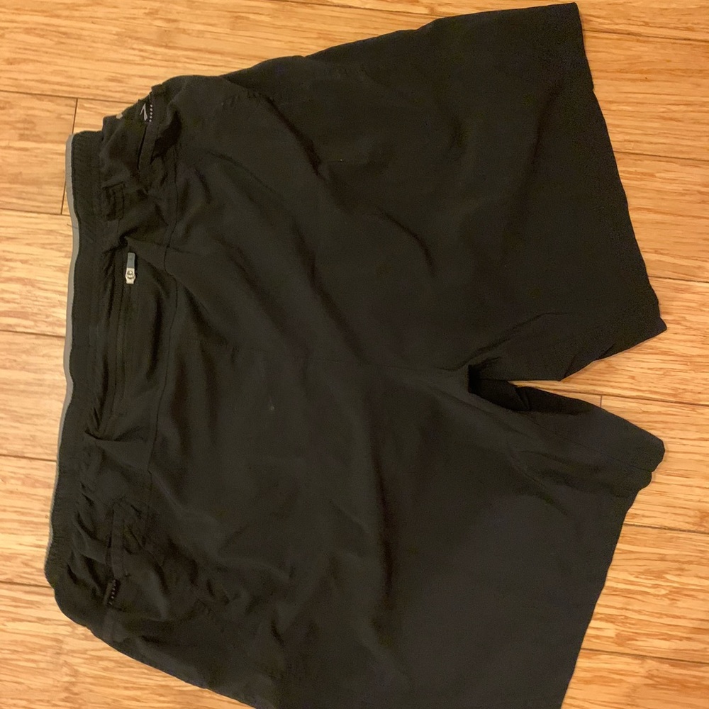 Brooks running shorts large